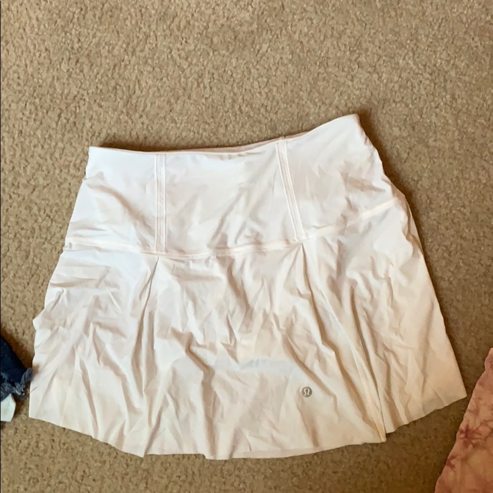 Lululemon white skirt